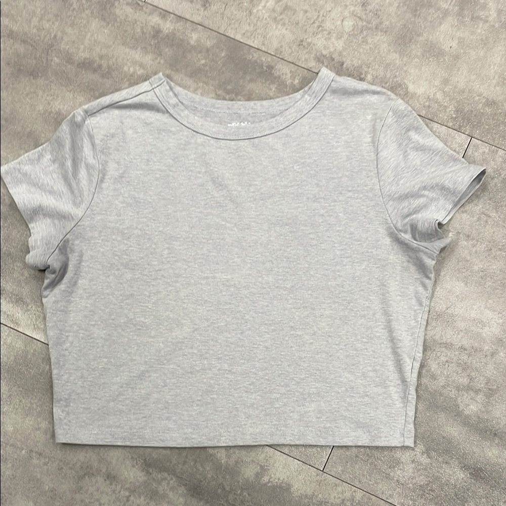 XL Extra large, wild fable fitted tee